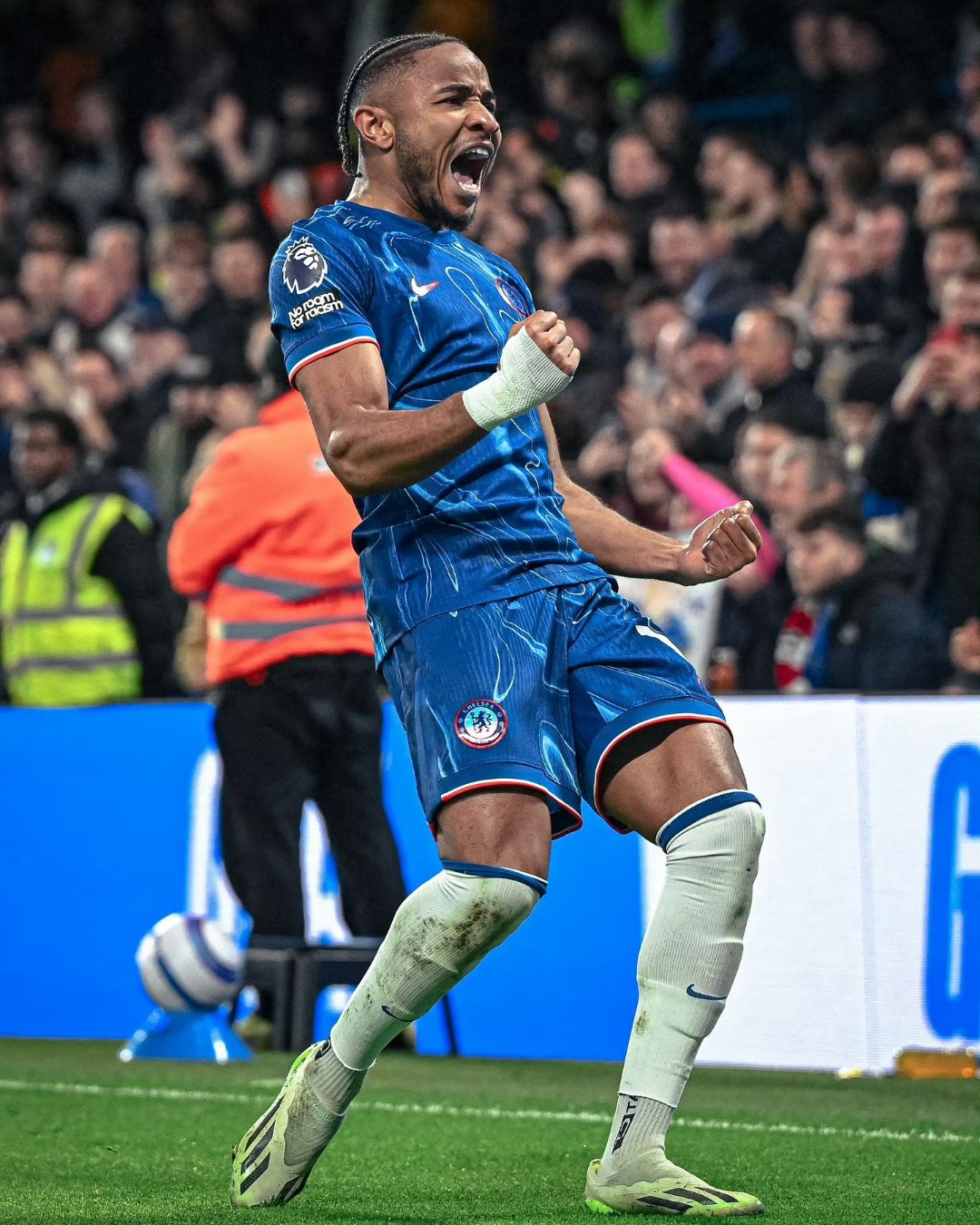 爱游戏网址-切尔西关键时刻遗憾出局，志在意甲名次提升，球迷炸锅，纪律约束更严格的简单介绍